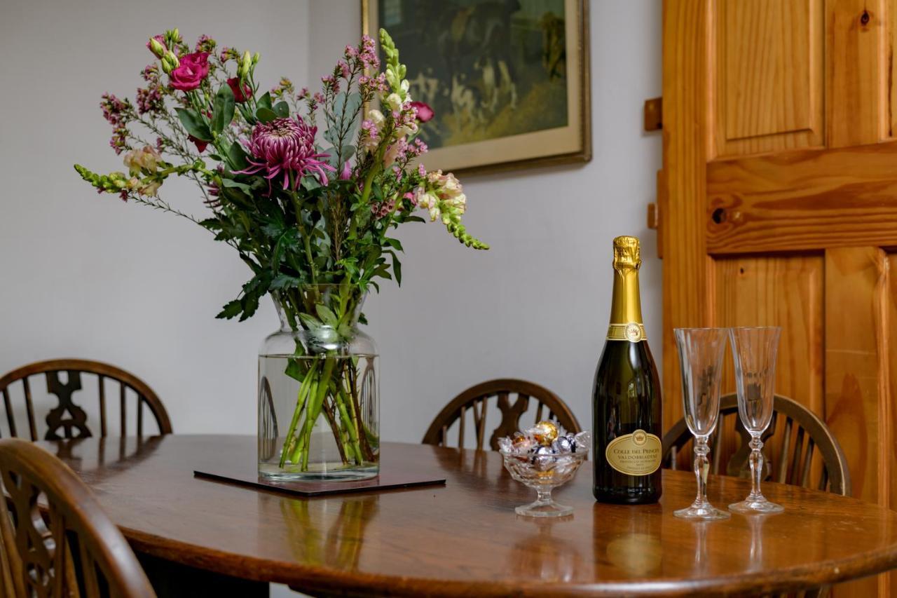 Luccombe Farm Holiday Cottages Milton Abbas Eksteriør bilde